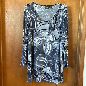 Travelers by Chico’s top